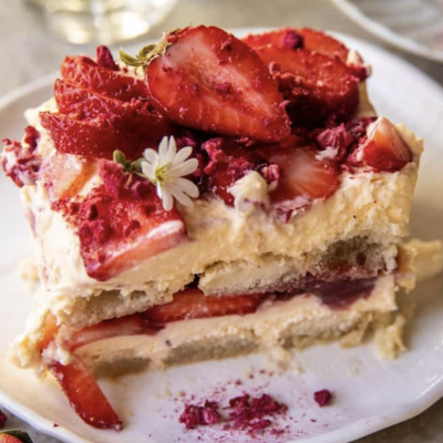 Easy Strawberry Tiramisu
